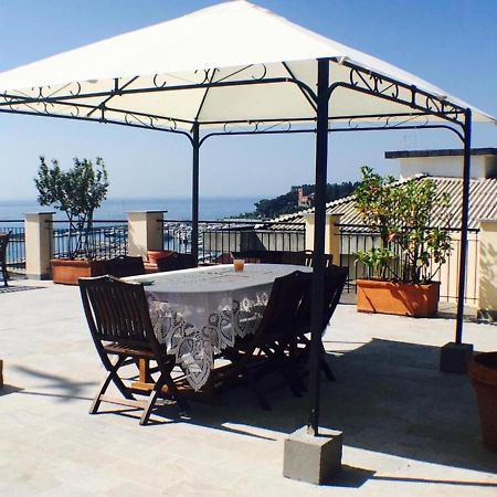 דירות ואראצה Riviera Mare מראה חיצוני תמונה